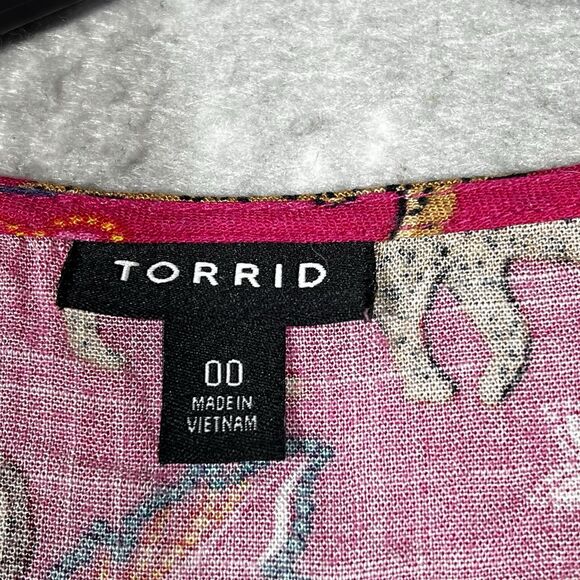 Torrid Dress Womens Sz 10-12 Pink Blue Paisley Tigers Buttons Boho Chic No Belt - Picture 10 of 13
